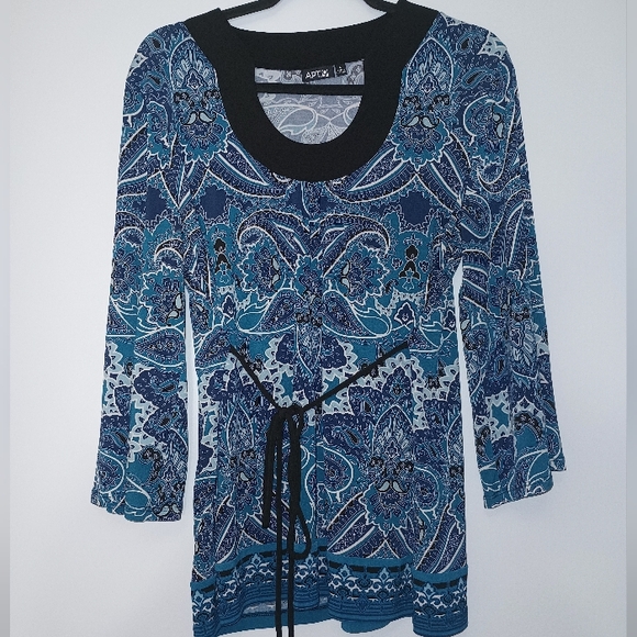 Apt. 9 Tops - Apt. 9 Blue and Black Paisley Tunic L